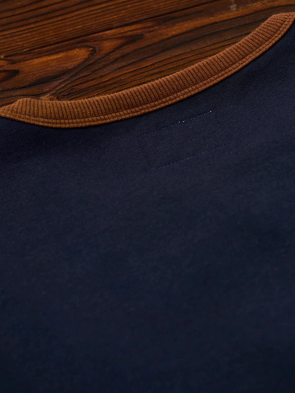 "KaraKu" Embroidery Elbow Suede Patches Brushed Cotton Sweatshirt - Image 16